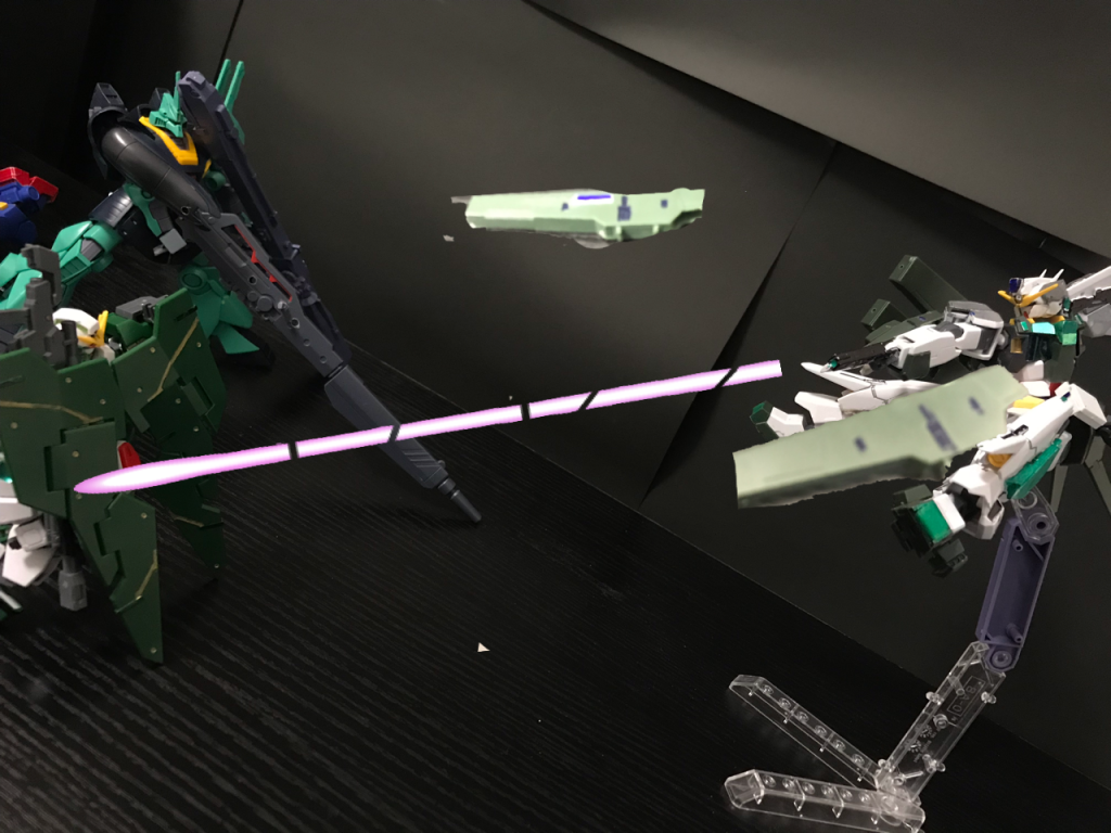 デュナメス「予想通り!」サバーニャァ「賢い私は!」