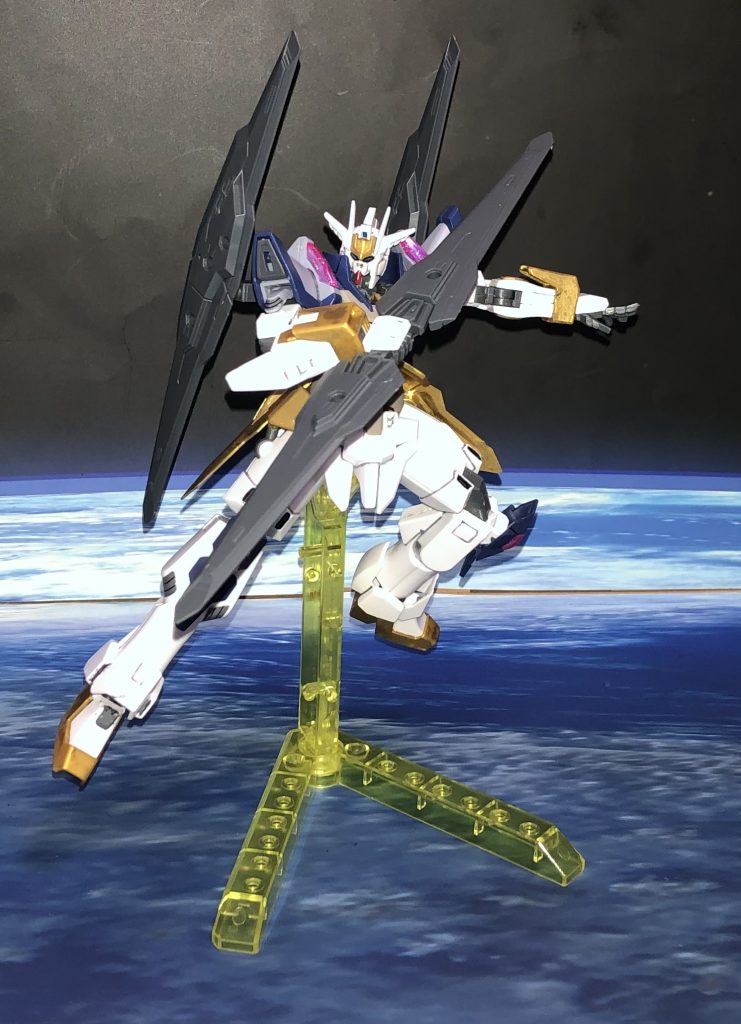 接近戦用武装2.バインダーツインブレード