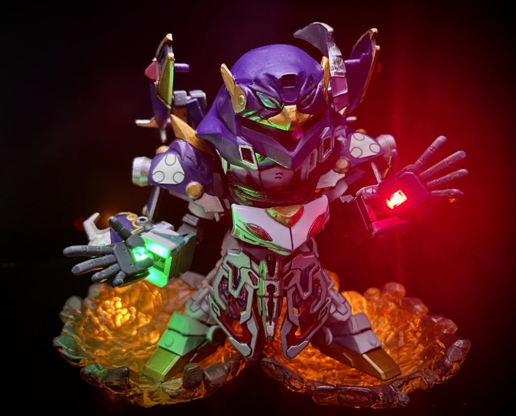 光魔重撃波!これがやりたかった!説明書だと肩か平手か光のでどこはよく分からんかったのですが、平手と判断!手首の接続軸をミライトにして平手より発光してます✨