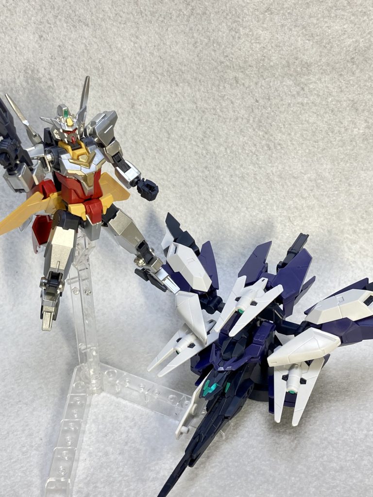 ユーラヴェンガンダム–3枚目/制作者：@zeta_tton