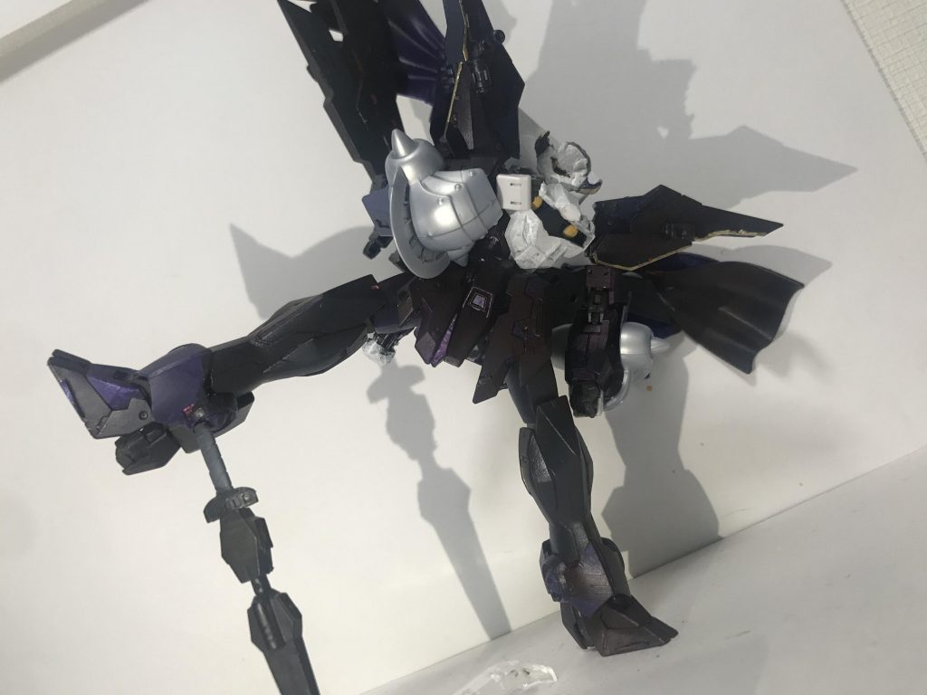 ベチ！自分が用意した剣を蹴り飛ばすメタナイト！カッコいい！