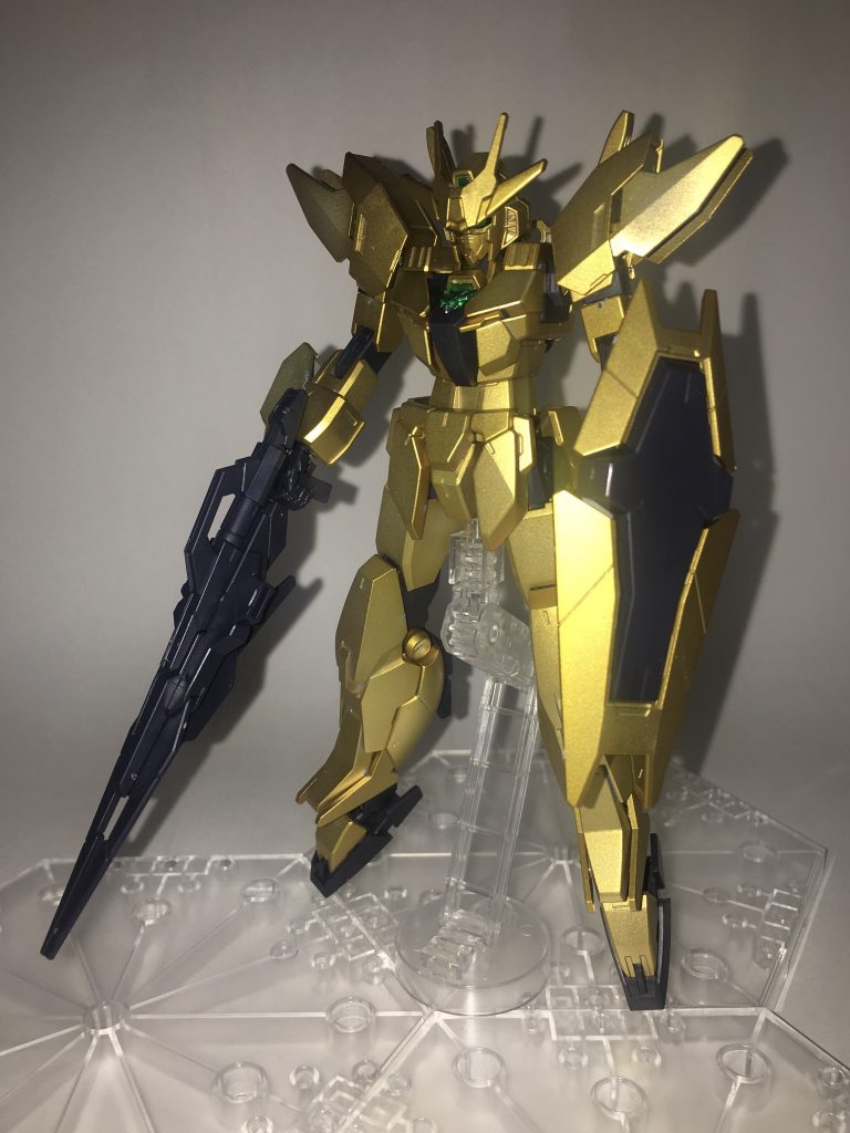 ソルゼロスガンダム、正面。