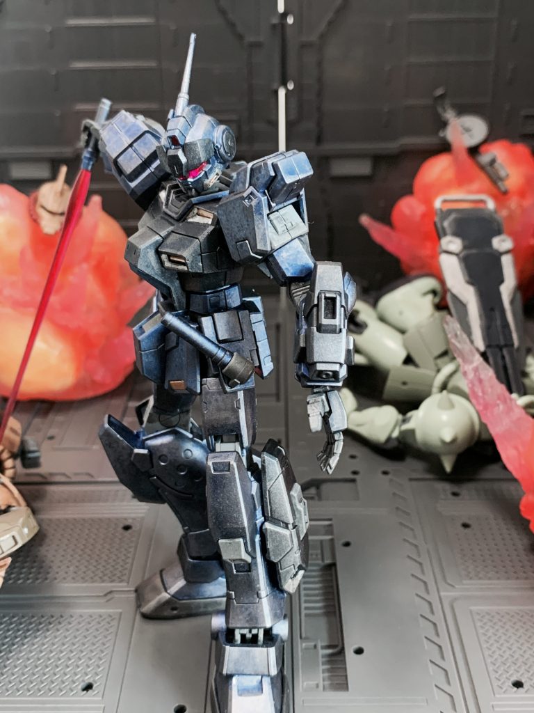 激戦の後的なイメージで〆。「ハハハハハ！俺を止めるにはこんなもんじゃ足りないなあ！」