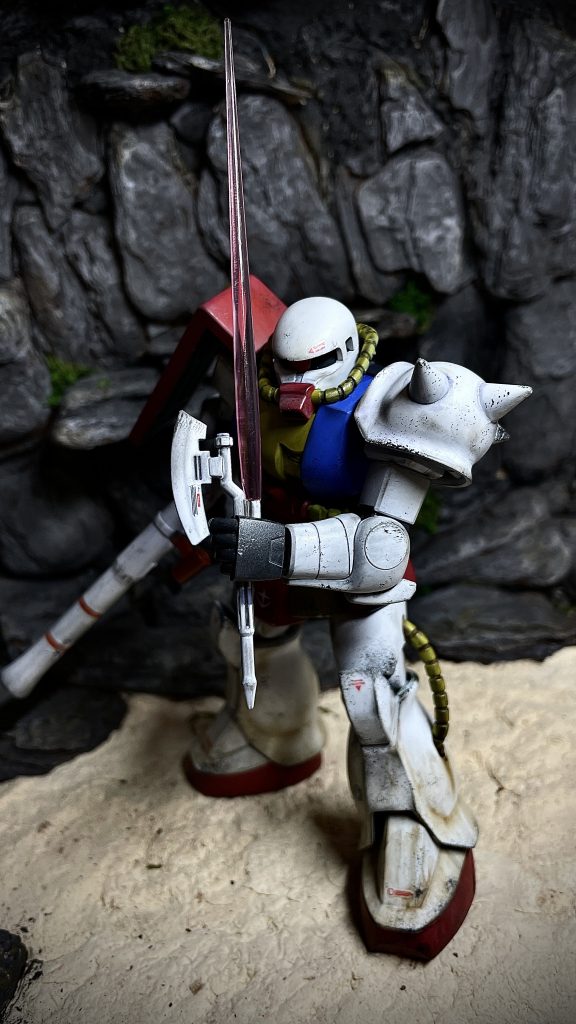 連邦にこき使われるザク–2枚目/制作者：ゆうしゃ