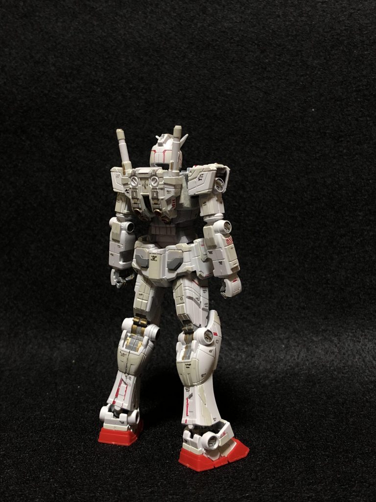 うしろこのF00のデザイン初めはやりすぎかと思ったけど見慣れるとかなりかっこいい!!