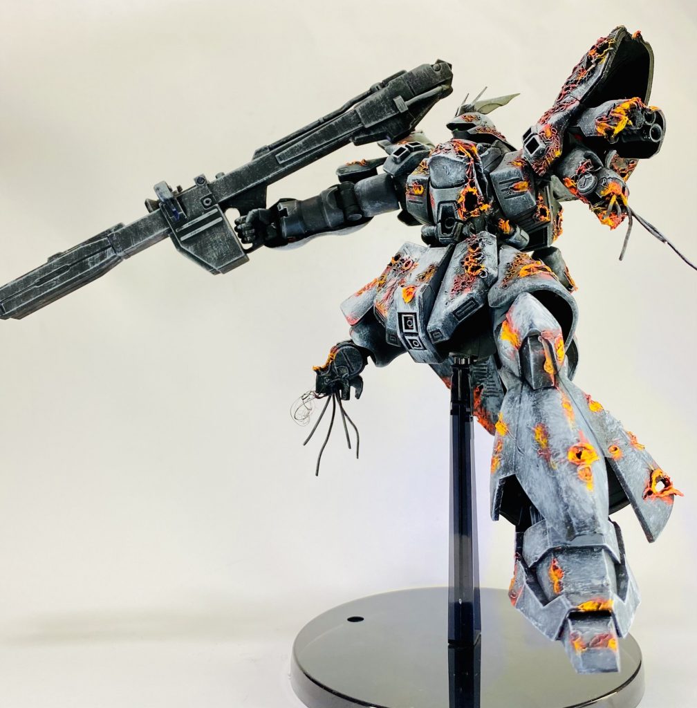 HGUC 1/144SCALE◇MSN-04 SAZABI サザビー 逆襲のシャア◇2次元彩色コミック調タッチ◇ダメージ加工塗装済み完成品–3枚目/制作者：H4co Y