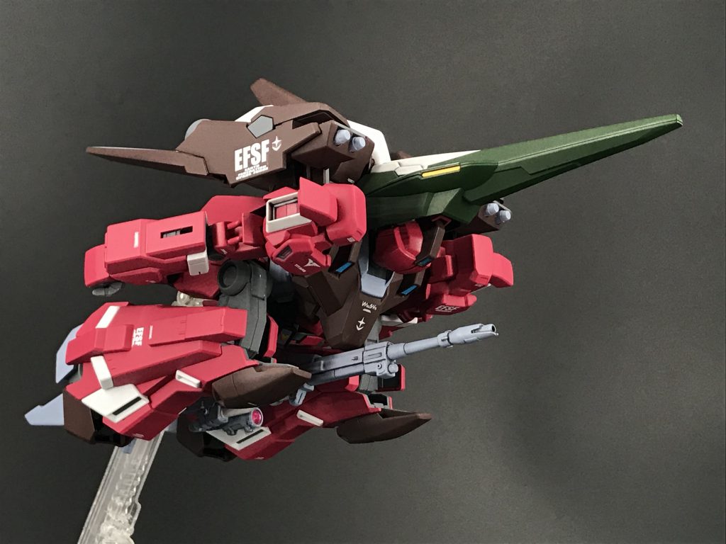 下から見るとこんな感じ。意外とかっこいい変形になったかなと満足してます^_^