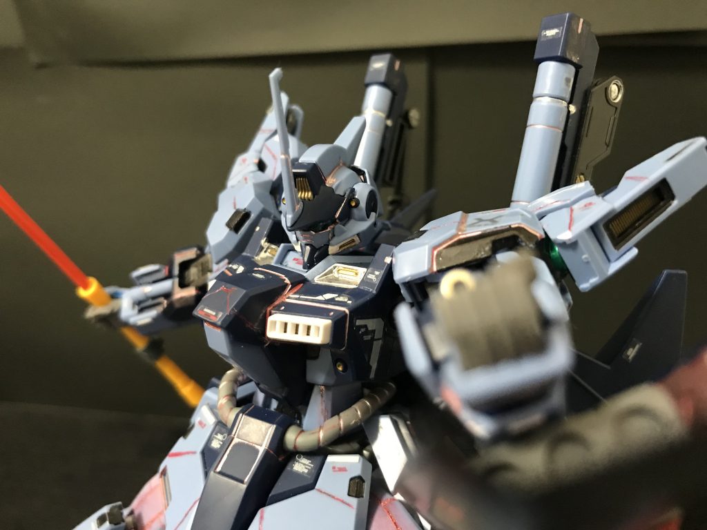 イケメン角度今回はいつものガンプラの4倍時間かけて作ったんで近距離でも恥じない?いや薙刀が気になる