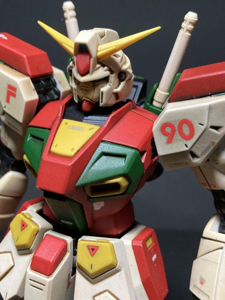 個人的に実物のソニックの白は少々くすんでいるイメージを持っていましたもので、ややクリーム色に近い白に。