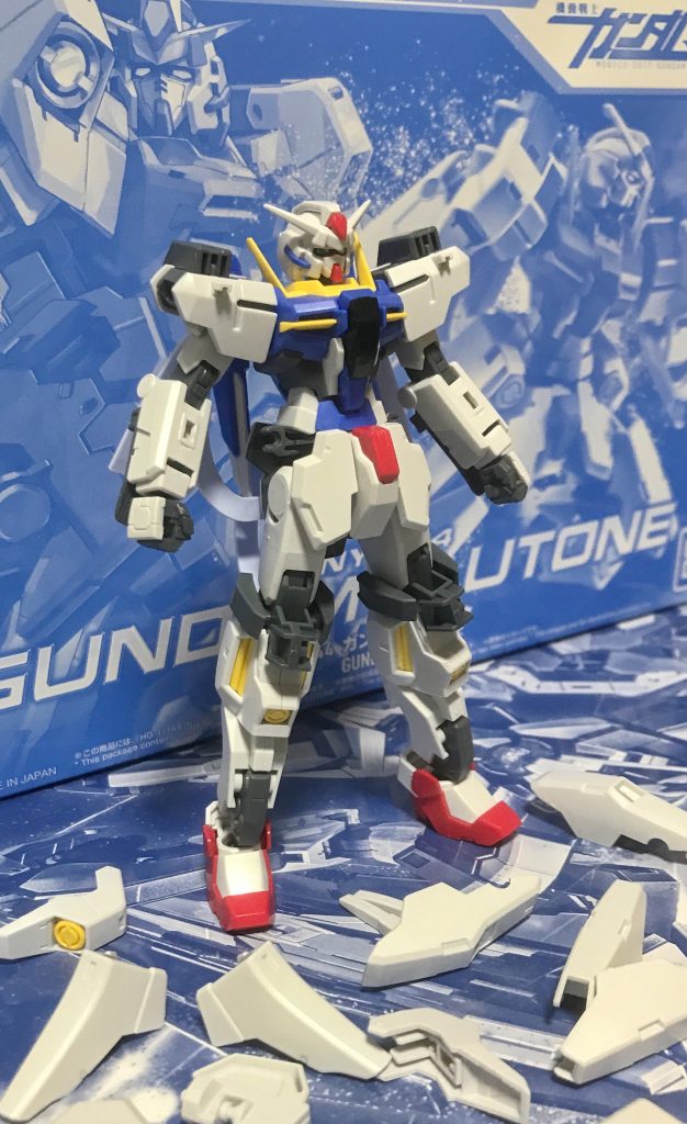 ゲームではピンと来なかったヴァーチェの前身設定ですが、ヴァーチェのように装甲をパージ出来ます。HGでこういうギミックが付いてて、且つプロポーションカッコいい所に惚れました。