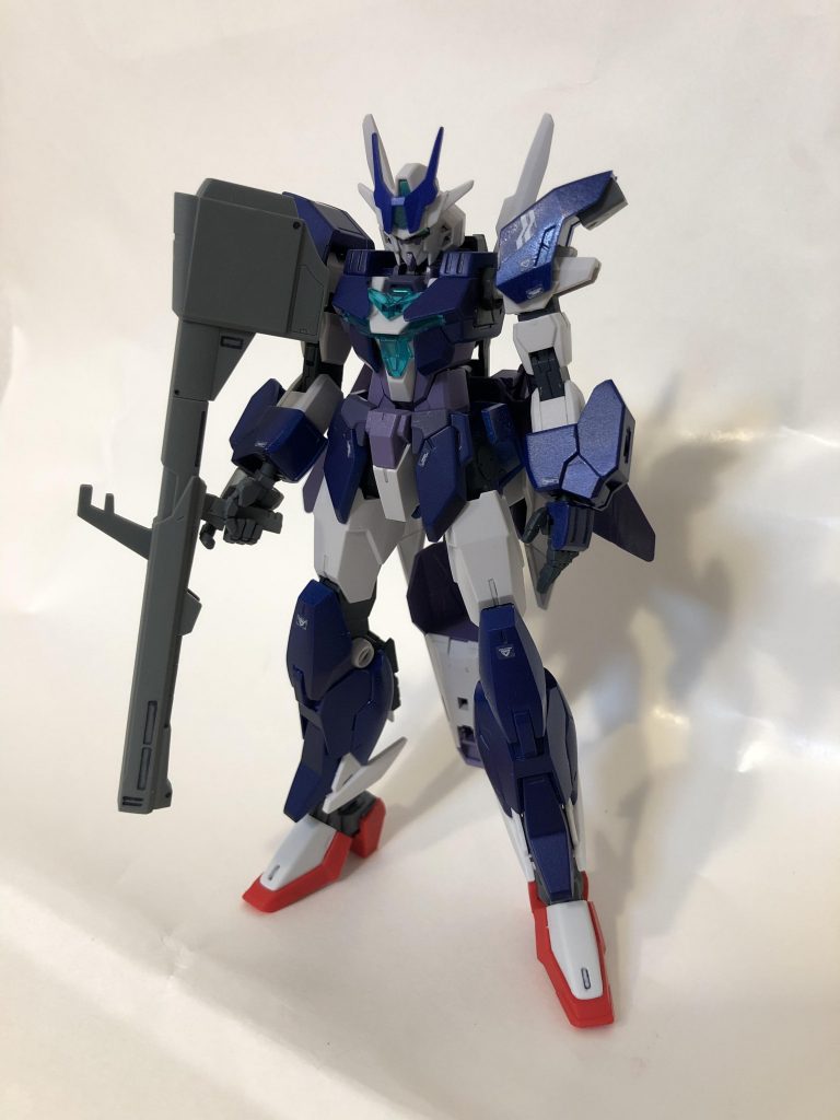 使用したのは、コアガンダムⅡ(G3)、メルクワンユニット、あとは某店でバラ売り購入したアースリィ頭部、HGCEフォースインパルス脚部です(簡単ミキシング)。ユニット部分を缶スプレー塗装、デカールはRGエクシア用です。武装はZⅡのバズーカを持たせました。