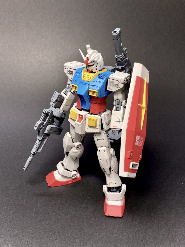 ミスターカラーのRX78ver.アニメカラーの色を見てみたかったので、今回使ってみる事にしました。