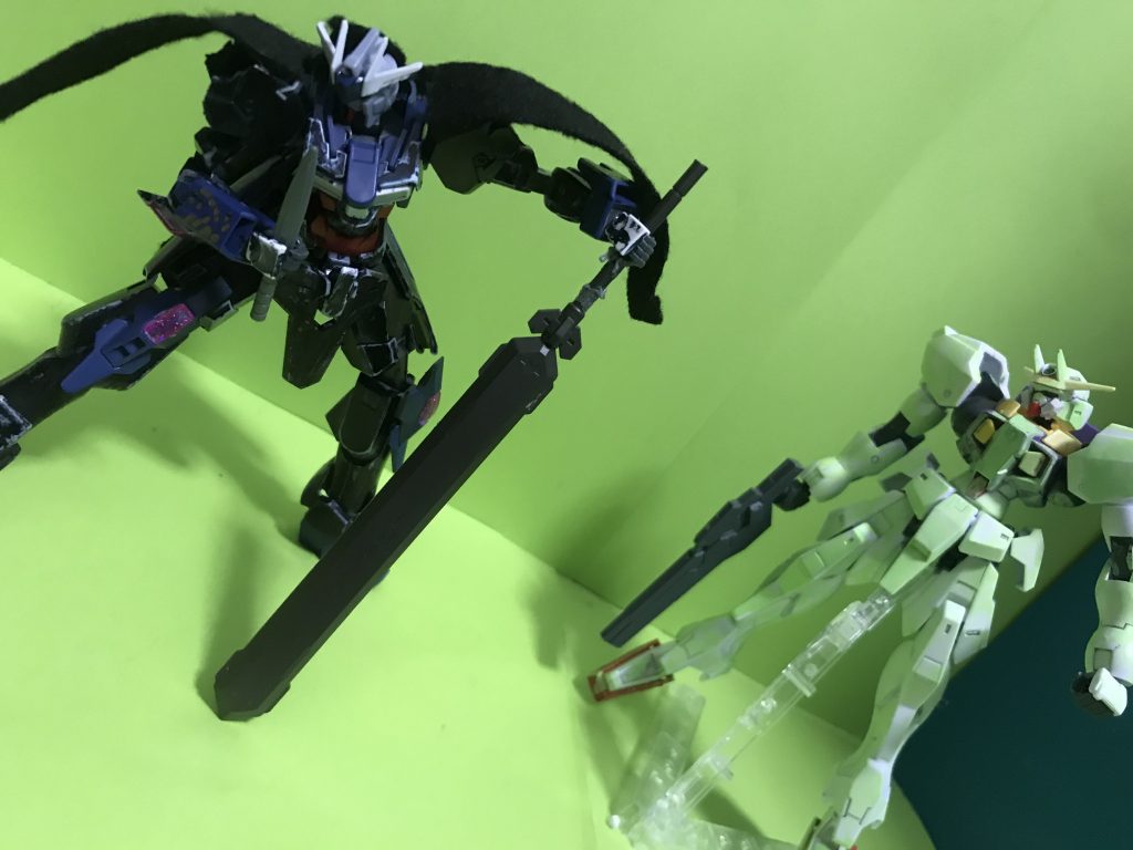 ワイケー「どうにか…」ラファエル「βは？無事か？」ワイケー「…」