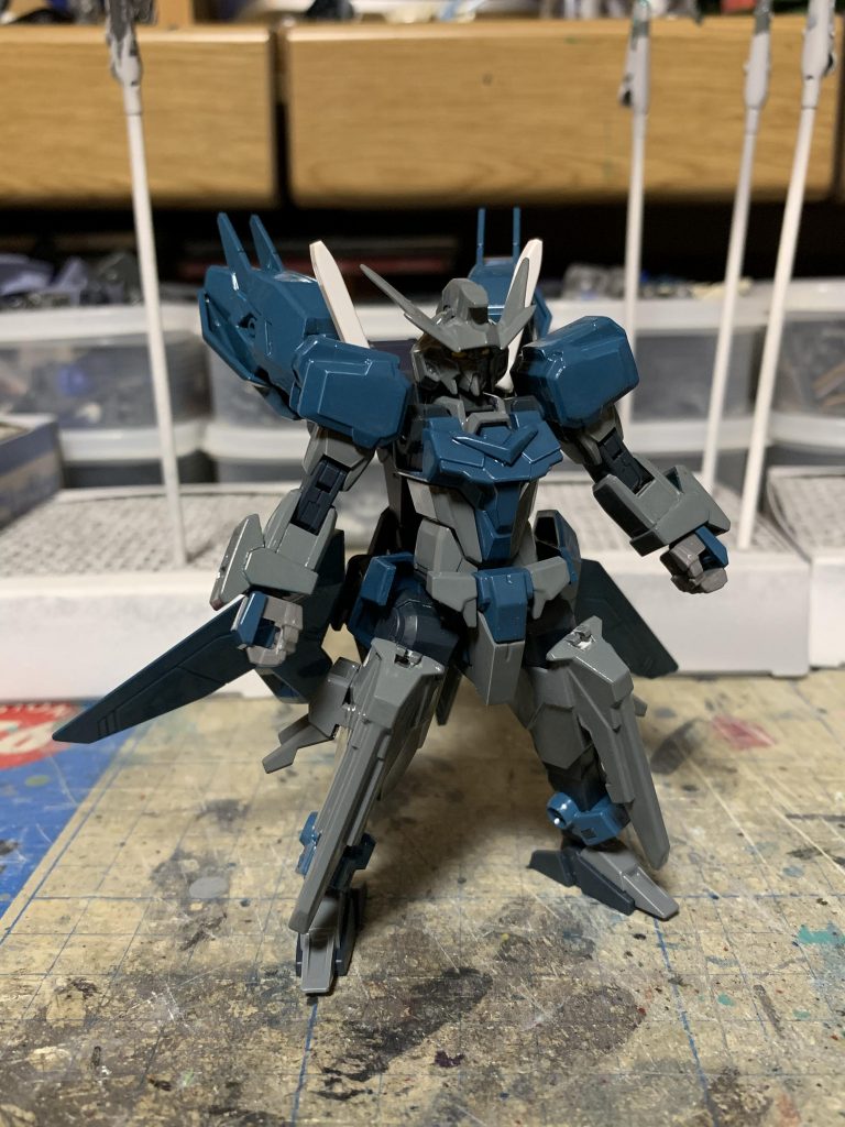 今回サフを吹かずに筆塗りで仕上げています。塗料の乗りが悪くて苦戦しました。コアガンは小さくて独特のバランスが面白い良キットだと思います。ご清聴ありがとうございました。