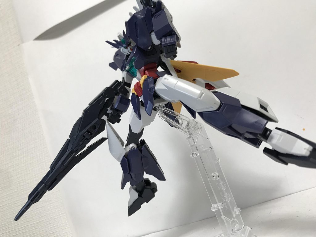 ガシャン!印象変わるなー敵っぽい見た目になりますダークヒーローですねは?