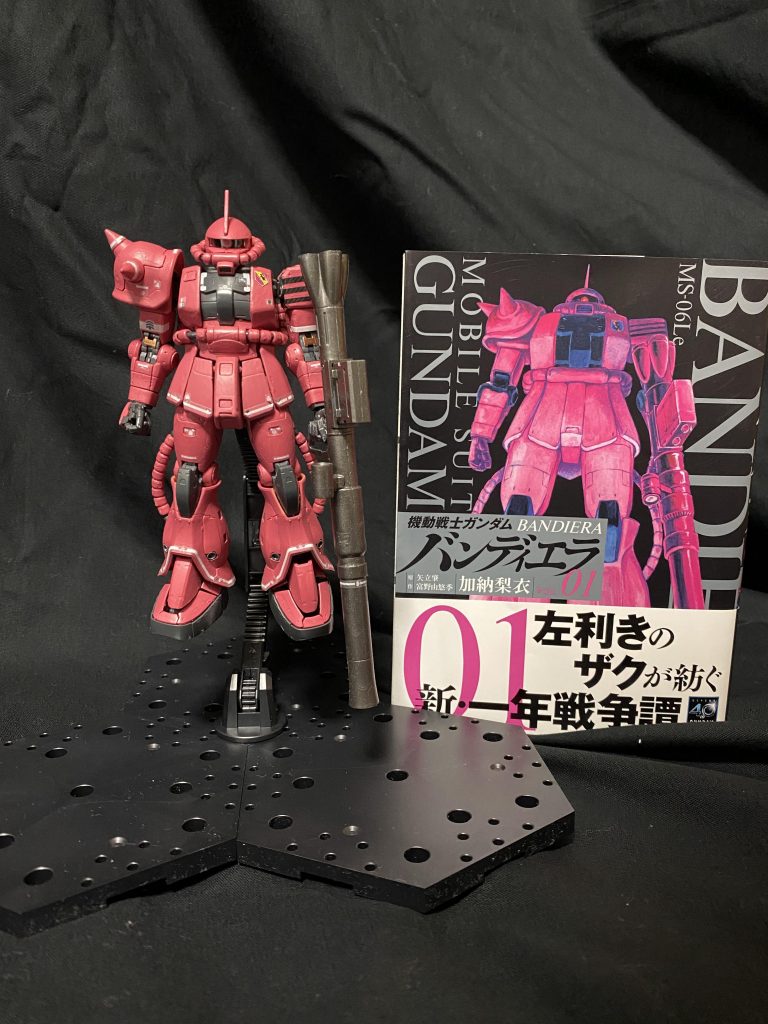 ビッグコミックスピリッツ連載の漫画。機動戦士ガンダム  バンディエラのユーリー・コーベルが搭乗してる、珍しいサウスポーの専用ザク。