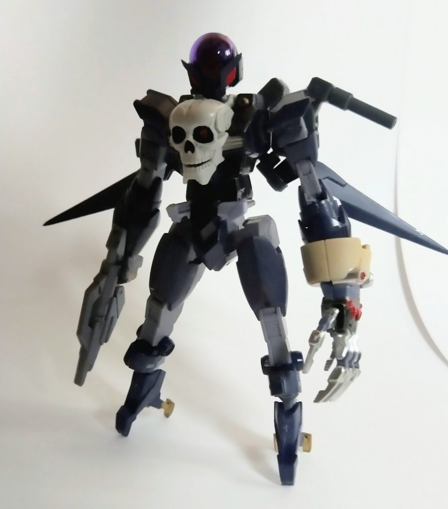 ·フルーフコアガンダムクロスボーンガンダム魔王の能力を移植したアルスコアガンダム。アルスといえば衛生砲、英語でサテライトキャノンなので装備させました。