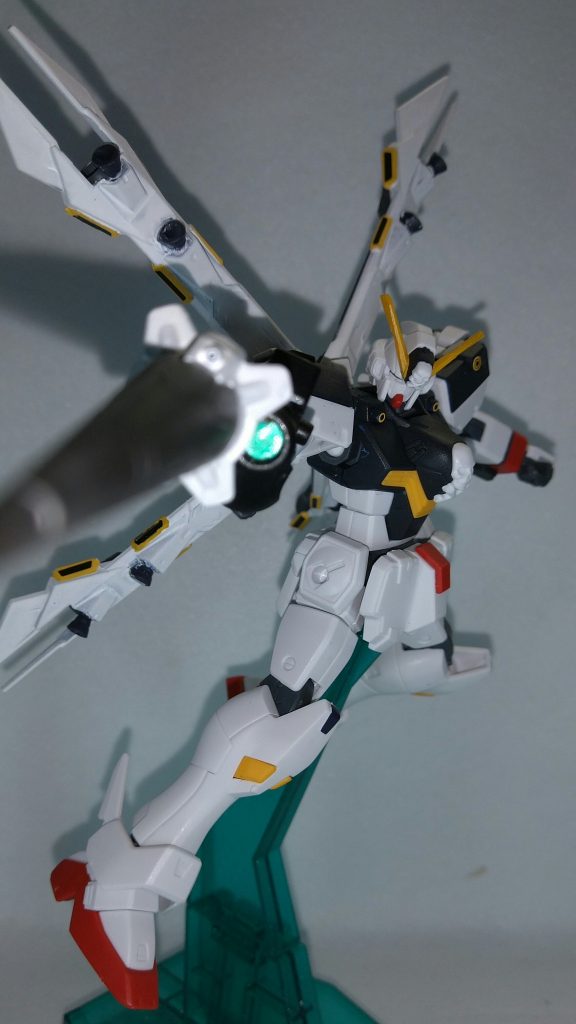 メインウェポンとなる木星製ショットランサー。当初はビーム・ザンバーとの連結を想定していたが見送られ、その名残かグリップ部がビーム・ザンバーと酷似している。