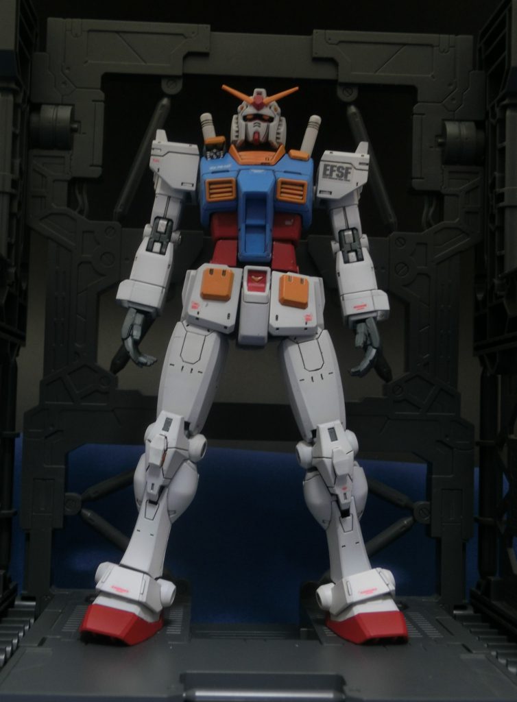 ビヨンドグローバルの脚に入れ替えました。非情にバランスが良く、コミック版ORIGINにイメージが近い気がします。