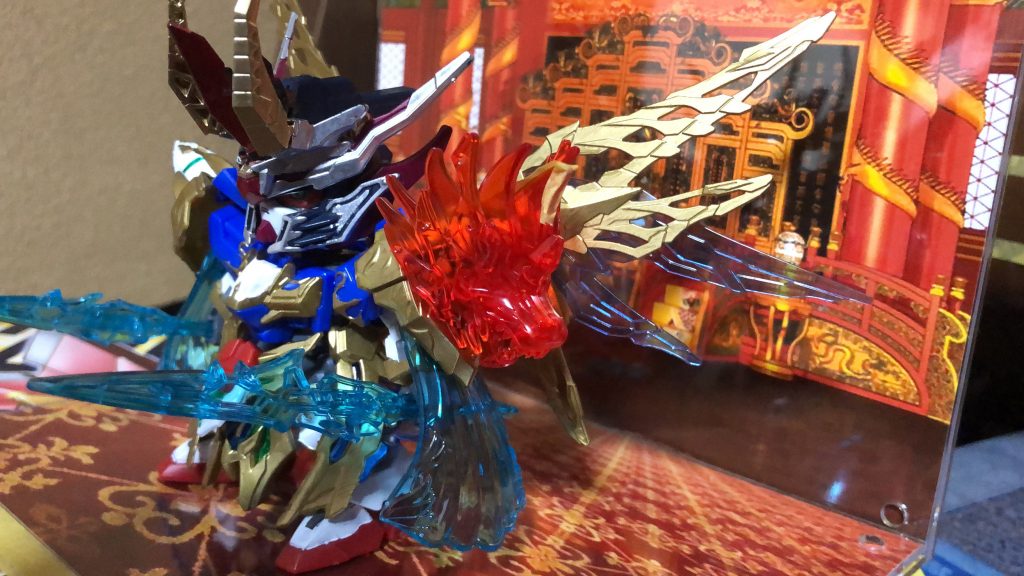 マントは趙雲ダブルオーの三角の部分を大猿に変える予定です