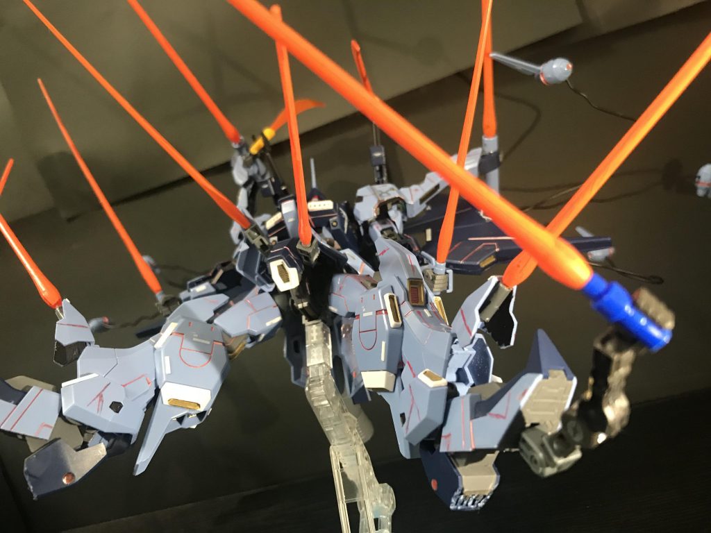 ちなみに余談ですが、トーリスリッターには有線ビットが6つあってその有線ビットを分解させるとドライセンのトライブレードみたいになるんです6つ全て分解できるので6+6+12=2424÷6=4ペイルライダーの4倍あることになります…トライブレードでした…ニワカです!