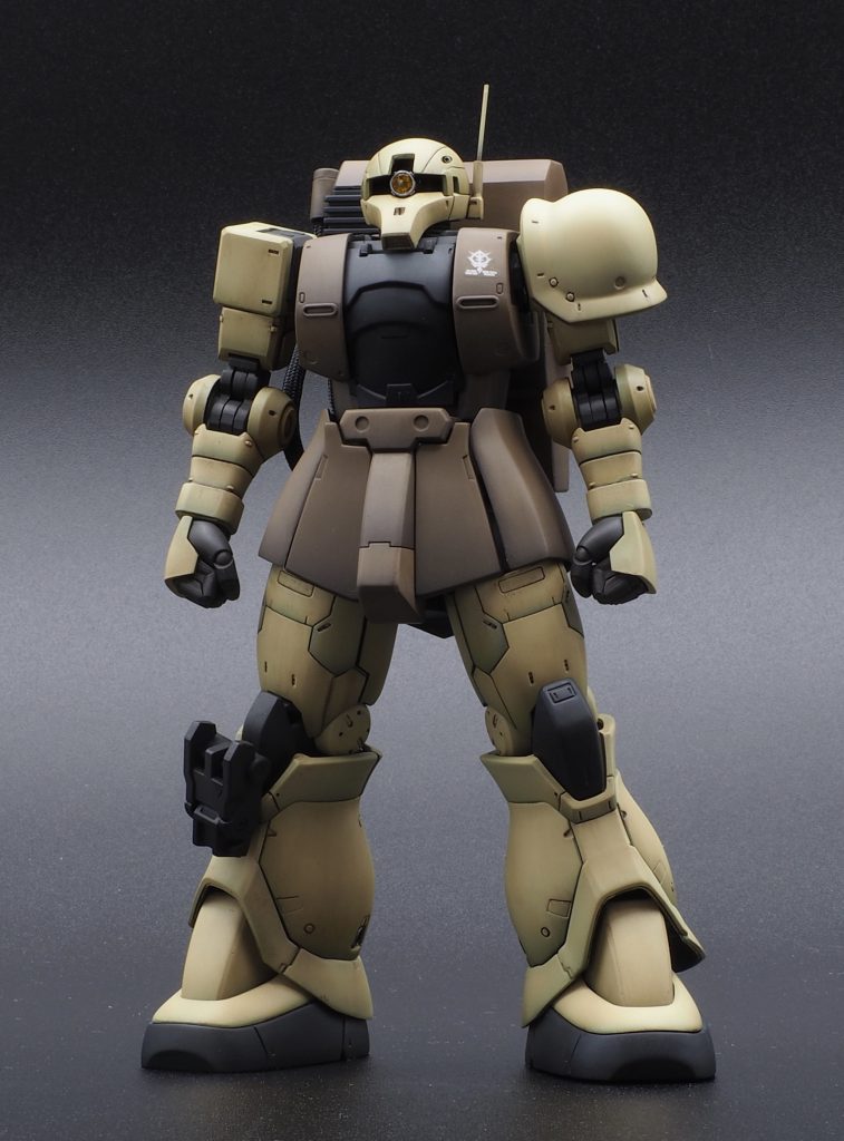 カラーモジュレーションで面の情報量を追加しました。この状態でデカールを貼るとうるさくなりすぎるので、部隊章などを除き、デカールは基本的に貼らないようにしています。