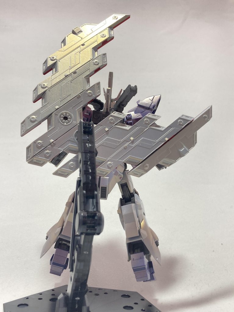 ムーンガンダム–2枚目/制作者：Shun