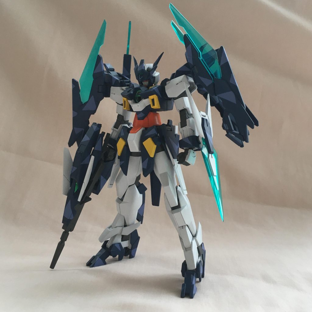 前面各先端をシャープ化して艶消しクリア仕上げです。