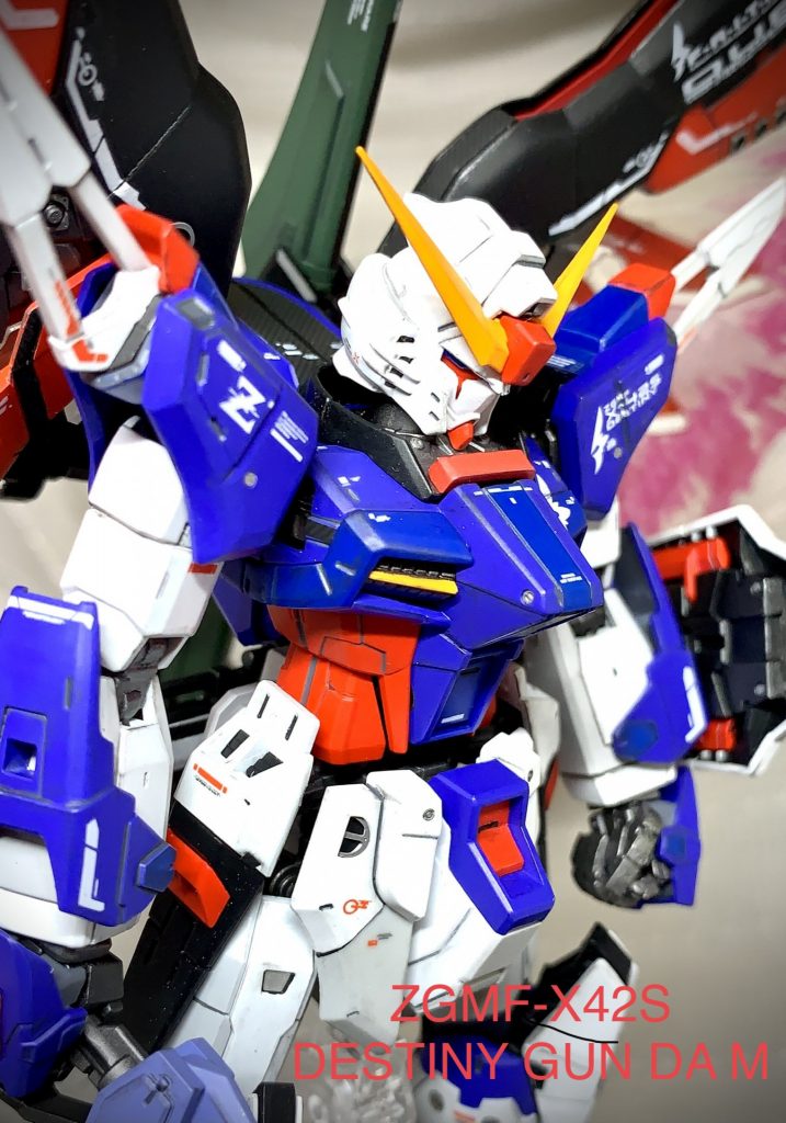 デスティニー　ガンダム–2枚目/制作者：OKD555