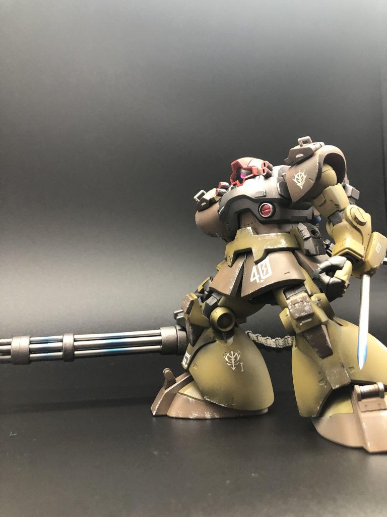 全体像とにかく素体がカッコいいので改悪だけは避けようと、やり過ぎないよう「30mmのパーツやプラ板でディテールを増やしてます。