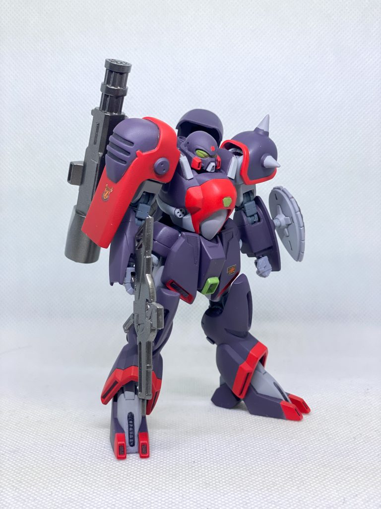 フロントビュー逆側から。こちら側にはザンスカールのマーキングを。