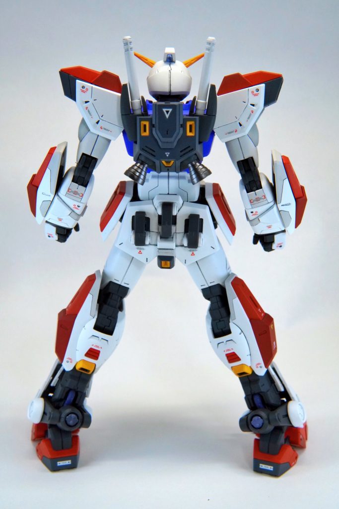 オプションパックなしの状態でも十分かっこいいですよね。