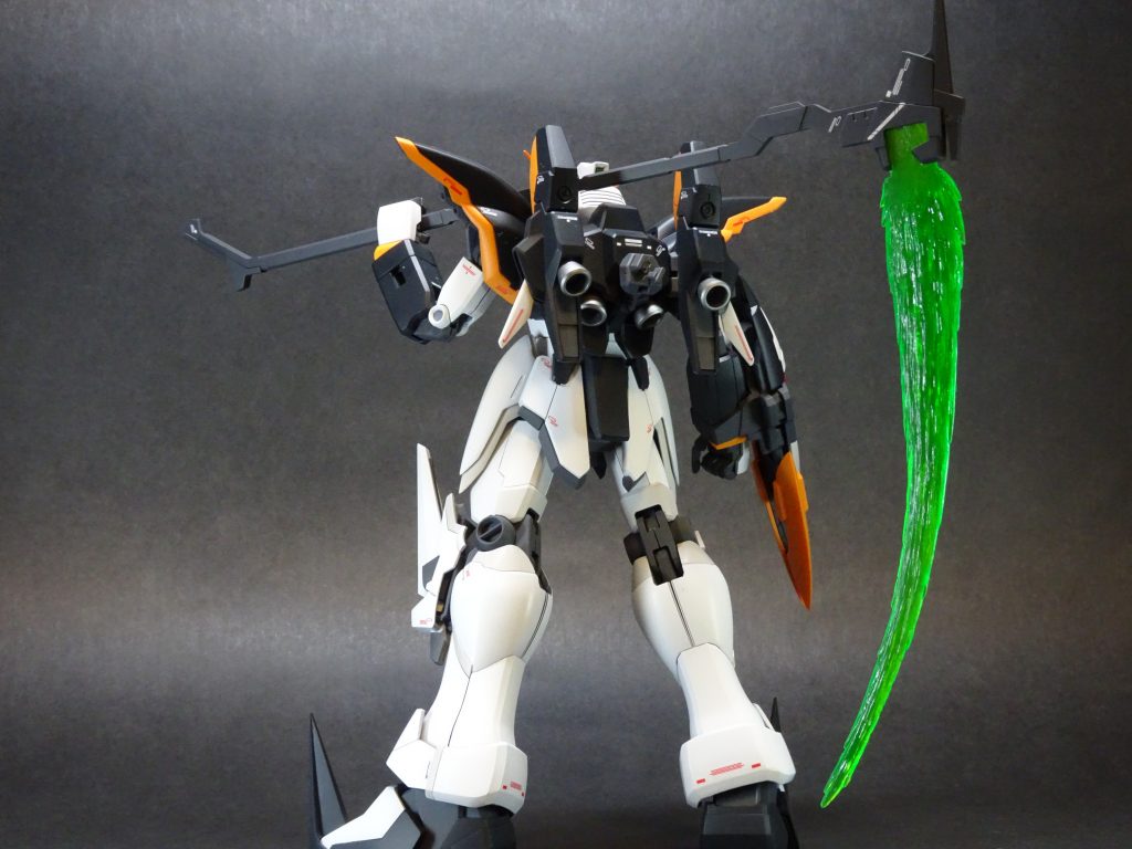 脚部と腕部にスジボリを追加しました。