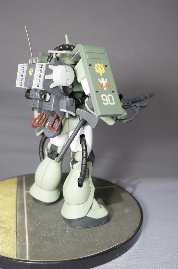 ＭＳＶ付属のデカールを貼り付け。