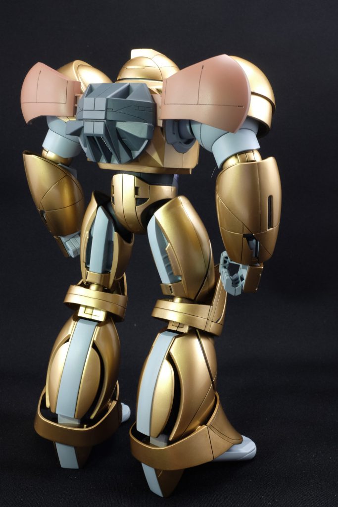 肉抜きされた指は何も持たせないし目立たないしそのままで良いんじゃない?の精神でいきました。