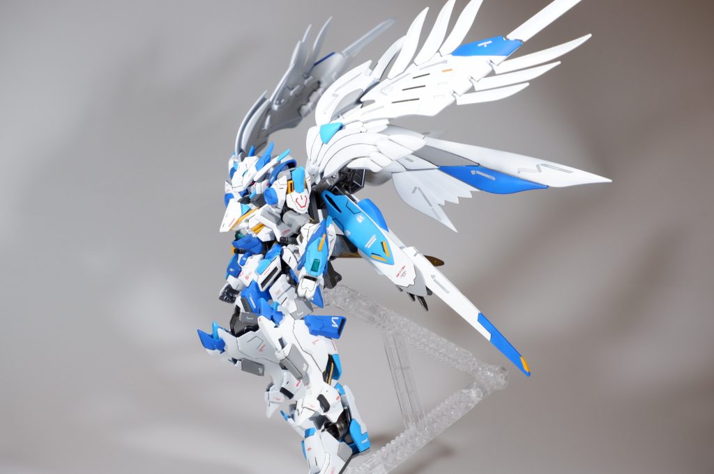 ウィング展開側面