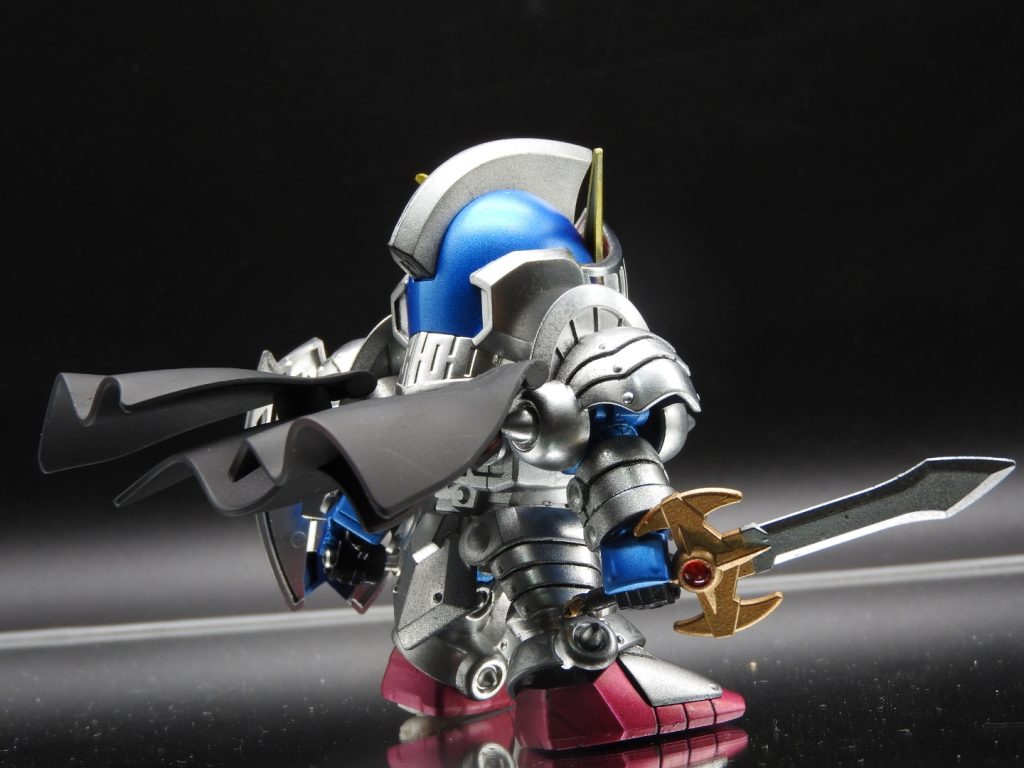 ナイトガンダム–4枚目/制作者：秋