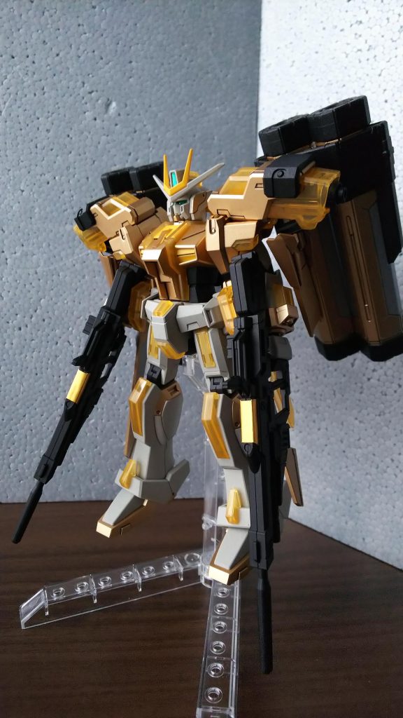 HG エクストリームガンダム–6枚目/制作者：たつまろ