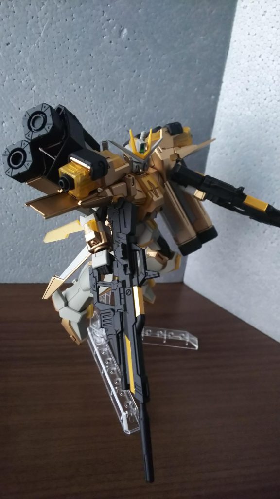 HG エクストリームガンダム–8枚目/制作者：たつまろ