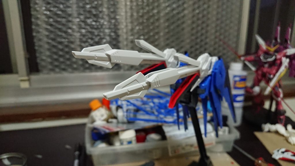 本来はこうした原作にない展開ギミックがありましたが、あまり好きではなかったので遠慮なくオミットしました。通常通り砲身を前にもってくることは出来ます。