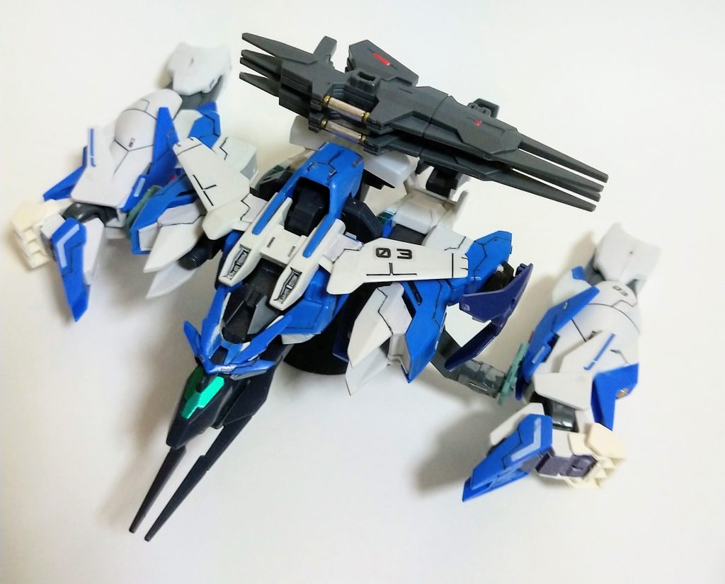 ·アースカイアーマーアースアーマーを改造しました。では早速、コアチェンジ···ドッキング、ゴー!