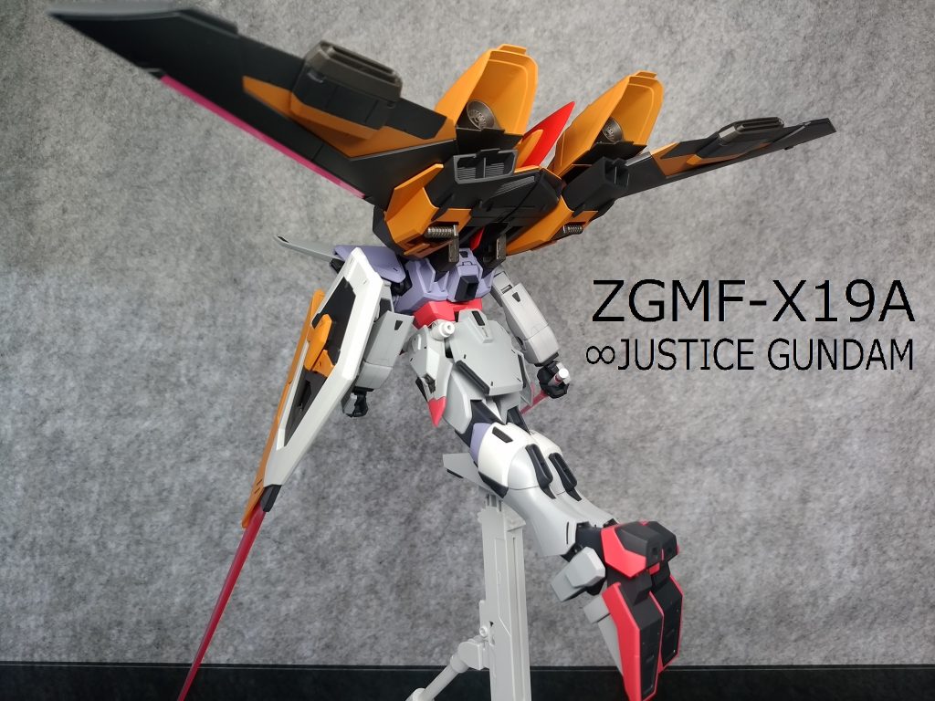 1/100 インフィニットジャスティスガンダム–4枚目/制作者：しろもももぐ