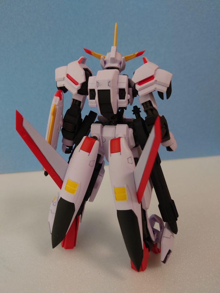 ガンダム端白星–3枚目/制作者：にゃん公