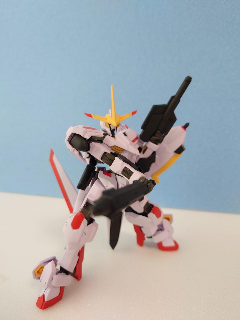 ガンダム端白星–2枚目/制作者：にゃん公