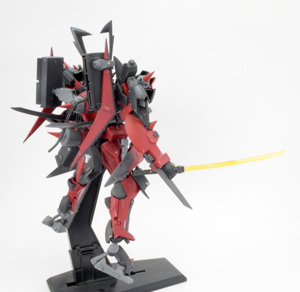 右腕にはGNガントレット