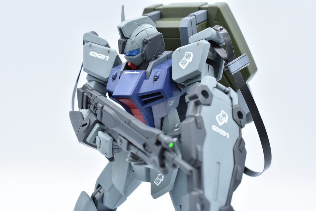 普段ならウェザリングするんですが、SEED時代のMSはワラワラ出てきて、ぼこすか落ちそうなのでウォッシングまでにしました。