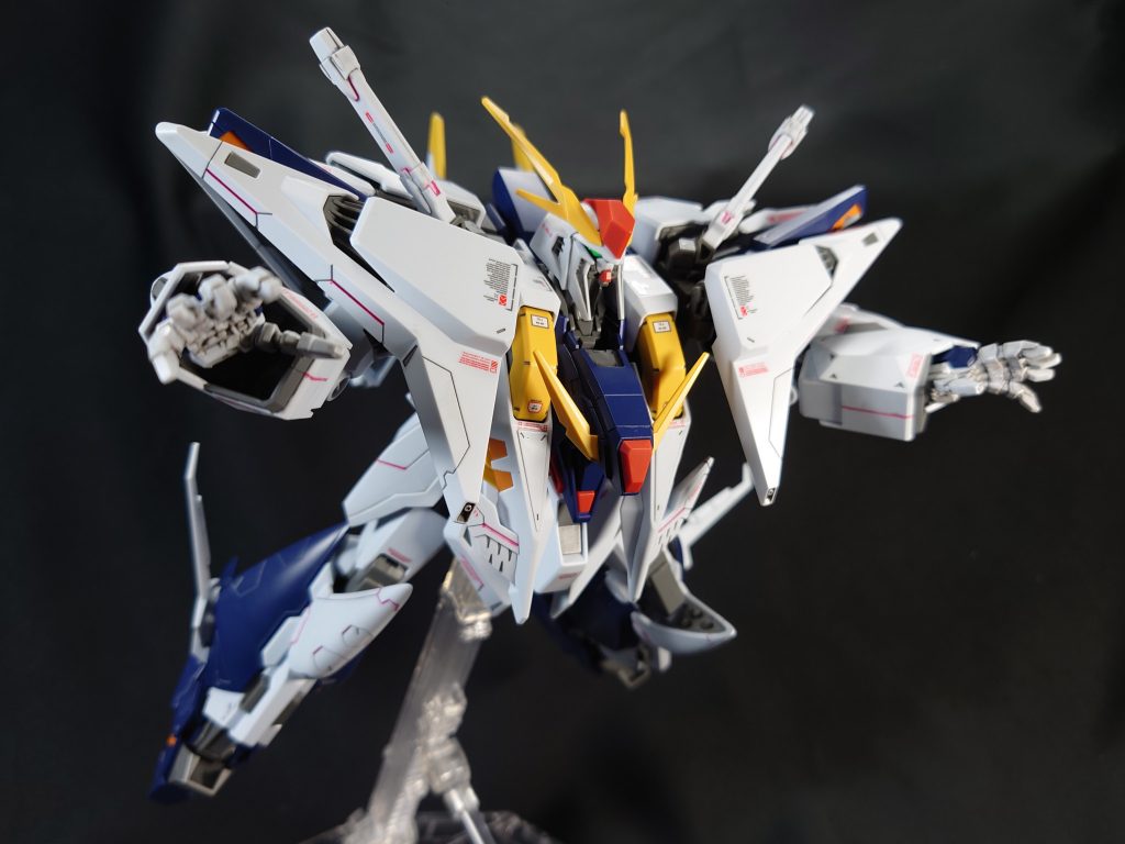 PRポスター画のイメージポーズ。大気圏突入してた時のですね。