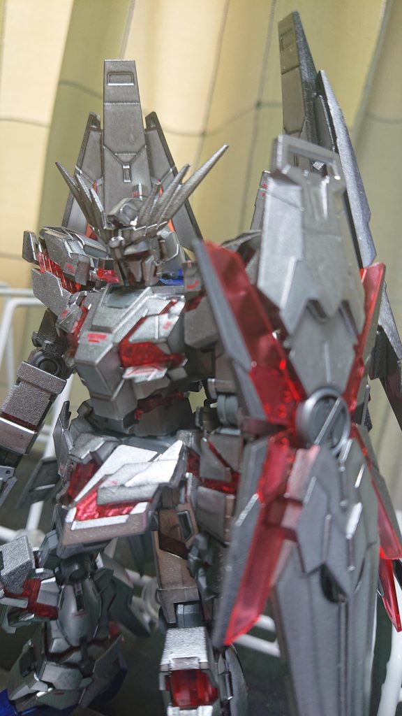 #18 HGガンダムフェネクス ガンダムフロント東京シルバーバージョン–2枚目/制作者：玄