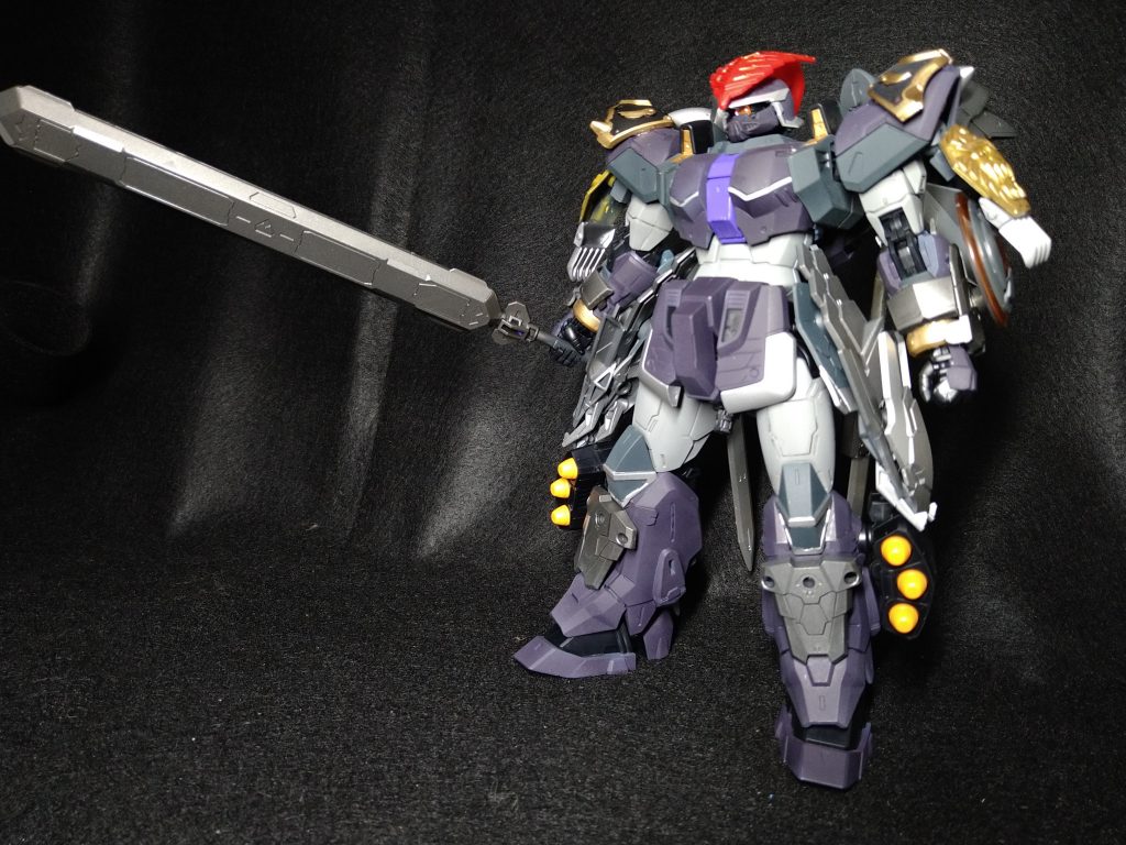 前面近・中距離戦に適性の持ち、