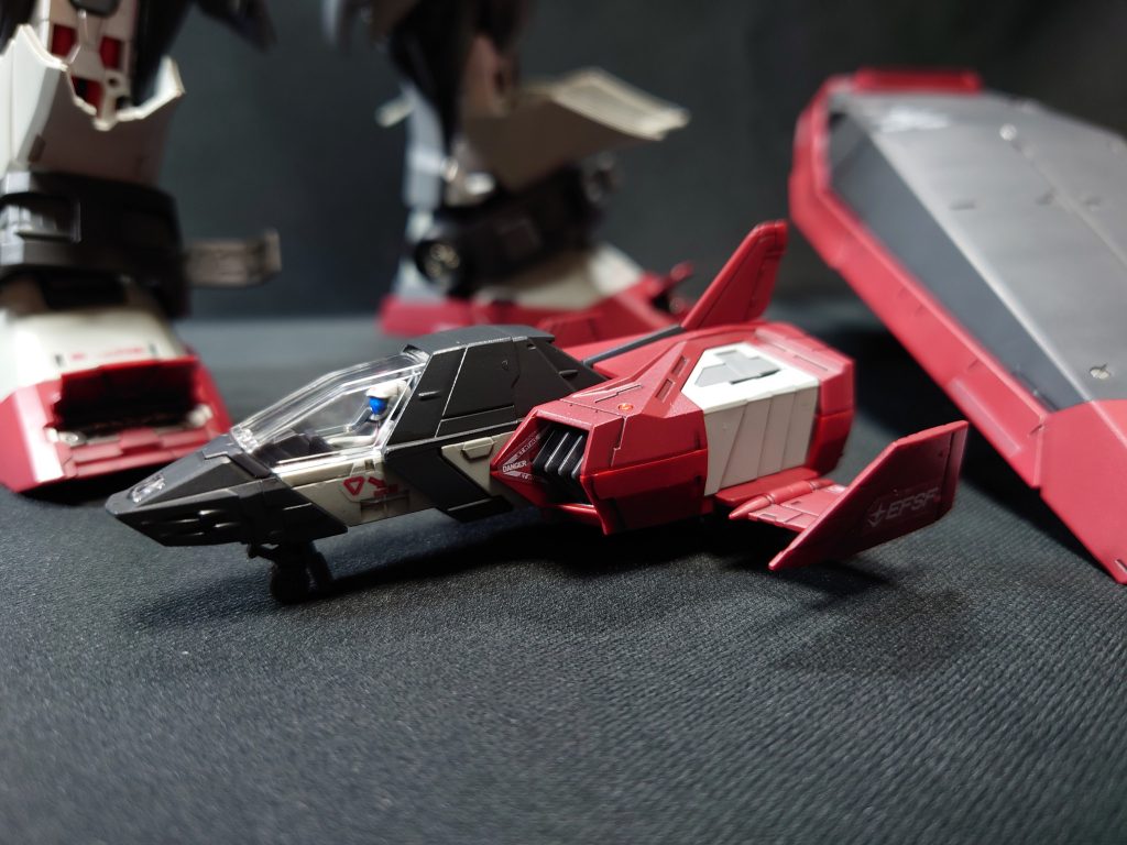 コアファイターも、なんか渋いかんじになりました。